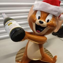 Tom And Jerry Lifesize Statue. Rare Christmas Gift Made Out Of Hard Plastic Or Resin In Good Conditions 