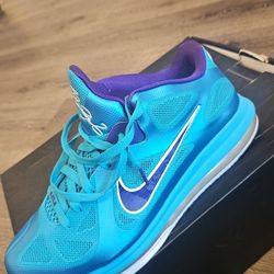 Size 10.5 - Nike LeBron 9 Low Summit Lake Hornets blue Purple Galxy Big Bang

