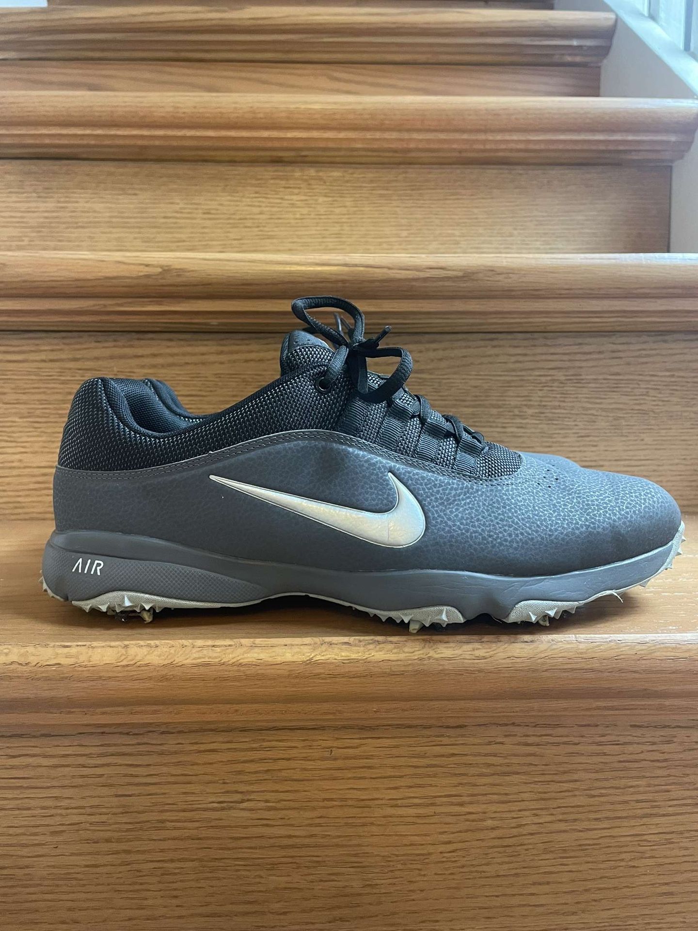Nike Air Rival 4 Men’s Athletic Golf Shoes