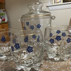 VINTAGE BLUE GLASS SET 