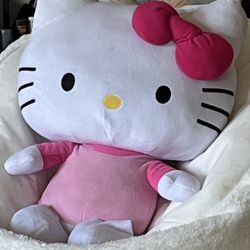 Giant XL Classic Hello Kitty Stuffed Toy! 