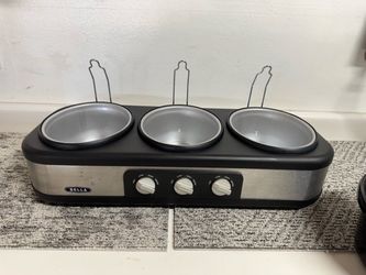 Triple slow cooker buffet server