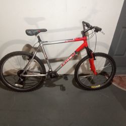   BICYCLE TREK 21 SPEED SIZE 26 BRAND NEW 