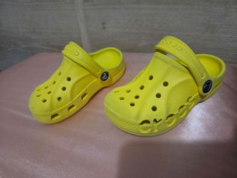 Kids crocs