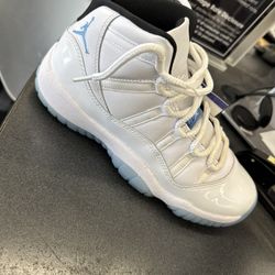 Air Jordan 11s Legend Blues Size 7Y