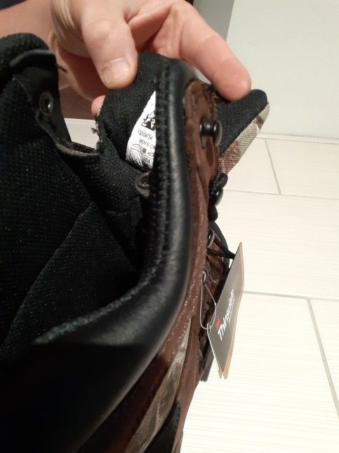 Botas rocky Men Waterproof Camo Size 10$60