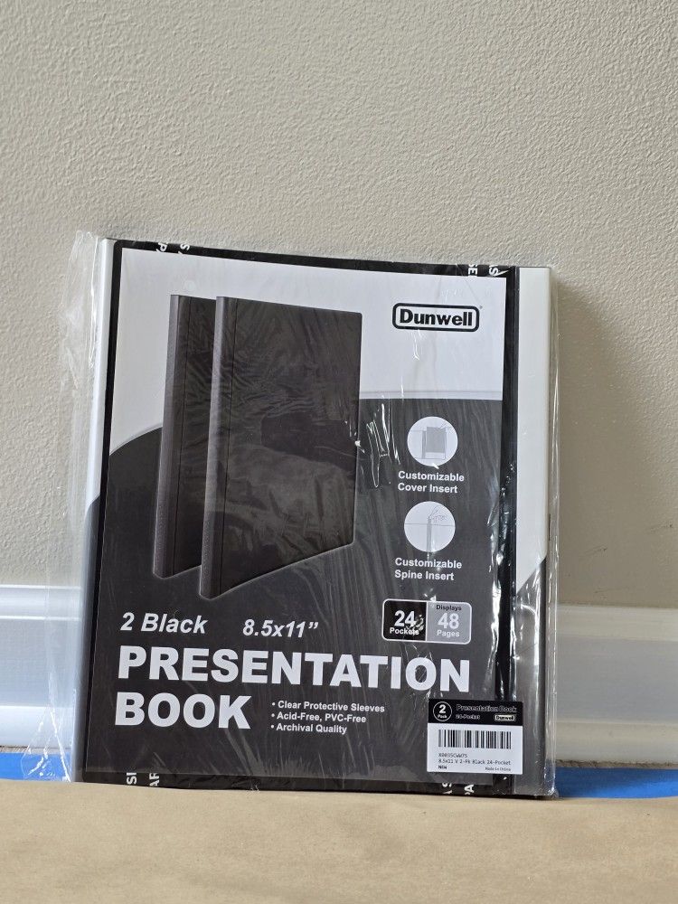 2 Display Books