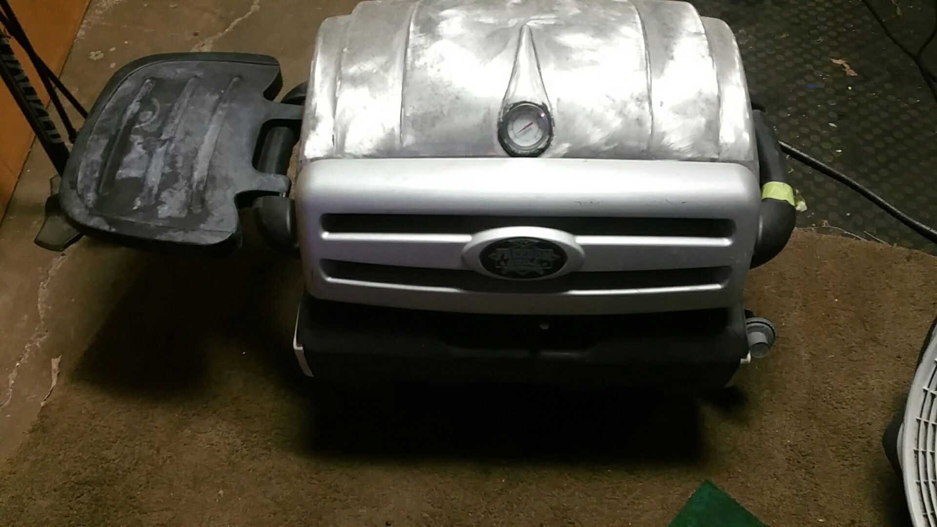 Freedom Grill Tailgater
