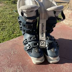 Salomon Snow / Ski Boots 23 23.5 
