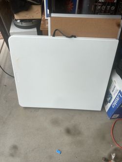 Folding 6’ Table White Plastic