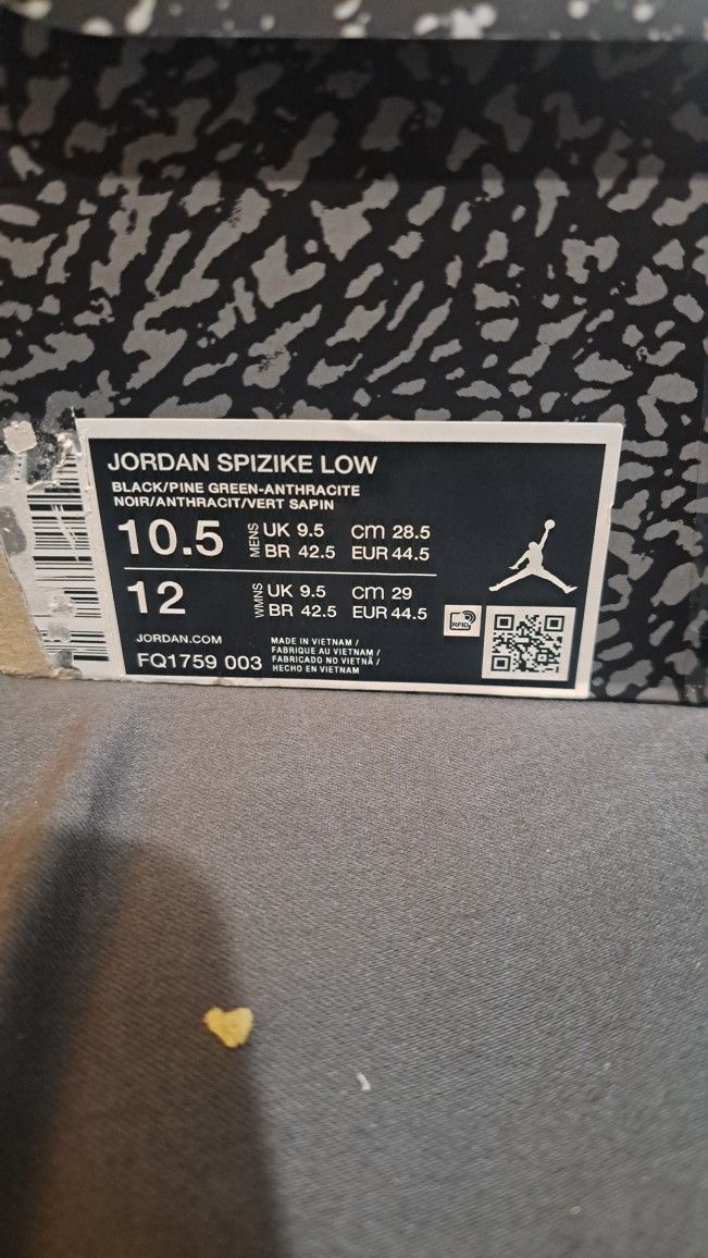 JORDAN SPIZIKE LOW SZ10.5