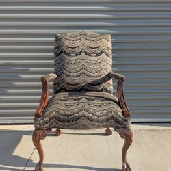 Claw Foot Accent Chair 
