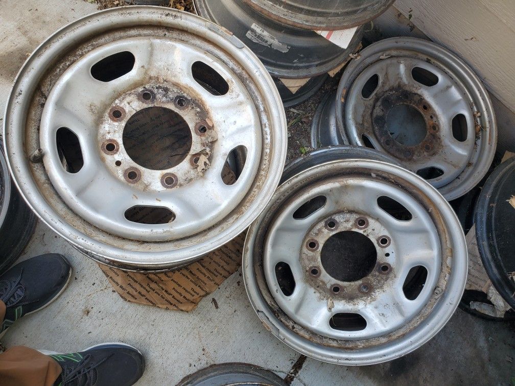 Ford F250 F350 17" 8x170 wheels