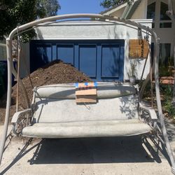 Free Outdoor Garden Swing