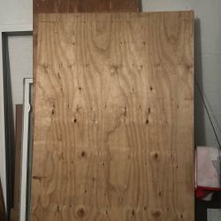 Playwood 1/2 Inch Thick 4 Feet By 6’ 3”