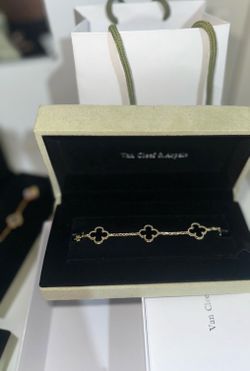 Authentic Van Cleef & Arpels Black Onyx Bracelet – $3,500