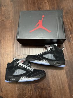 Jordan 5 Retro OG Black Metallic Reimagined Size 10