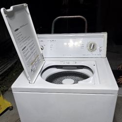 Lavadora Kenmore Heavy Duty Con Garantía Lusiendo Y Trabajando Exelente Tina De Peltre $300