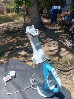 !! Cordless  Car Vacuum  Works Great