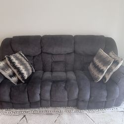 3 Seat Recliner Couch (pillows Included)