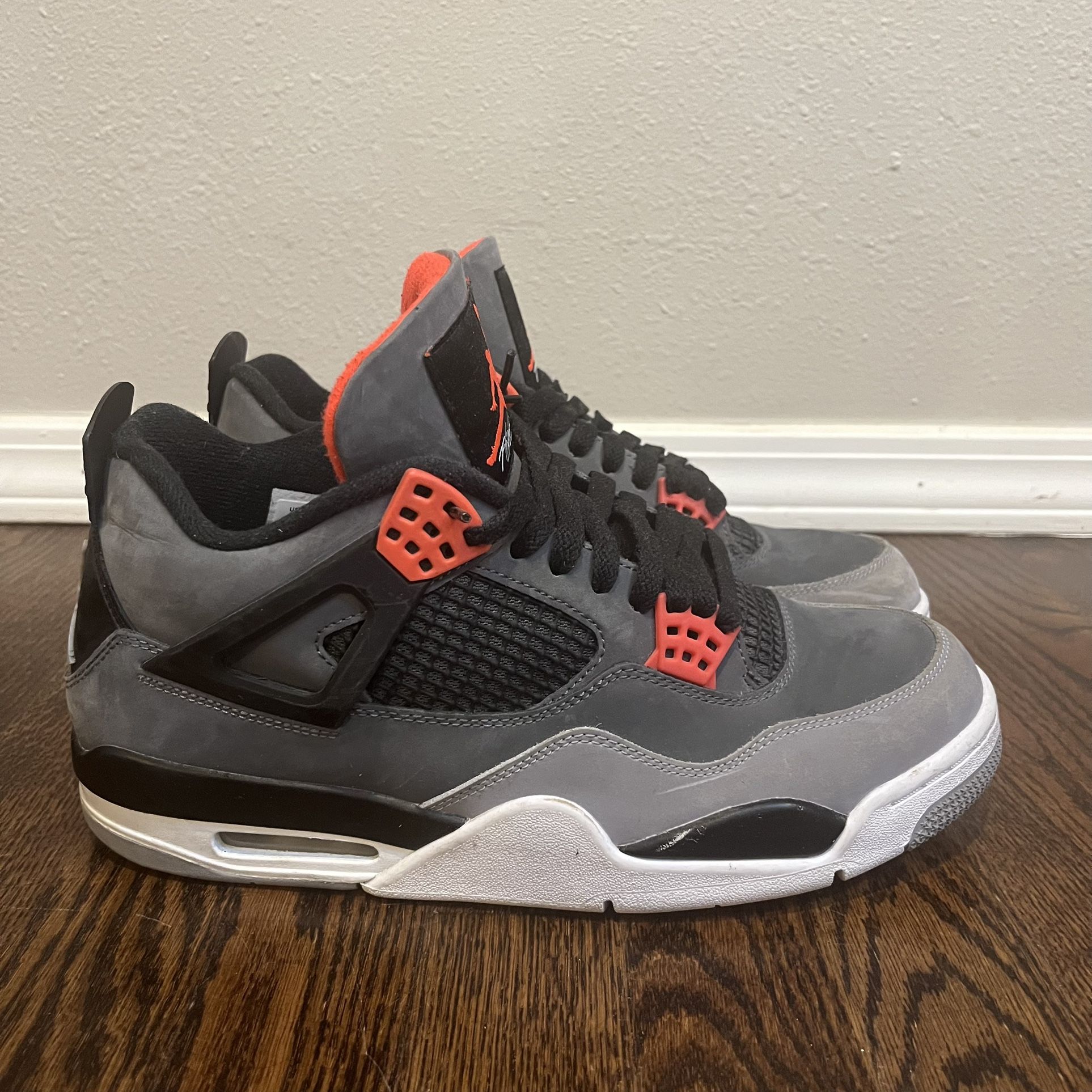 Jordan 4 - Infrared