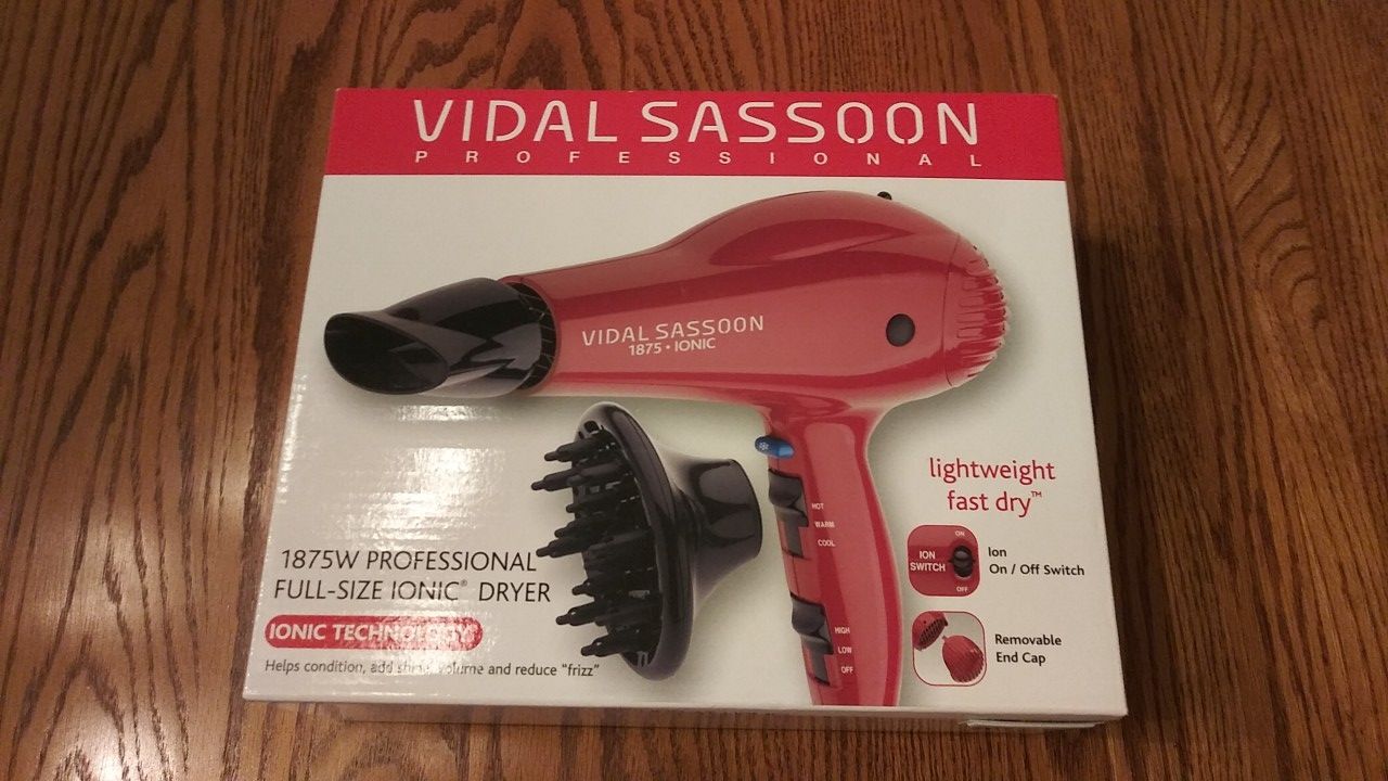 Vidal Sassoon New In Box Hairdryer