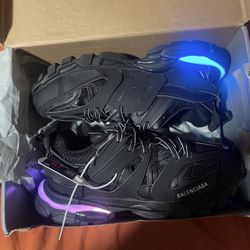 LED Balenciaga Tracks 