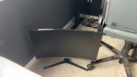 Samsung 27” curved Fhd monitor built in speakers flawless!
