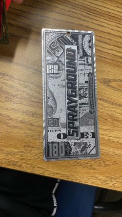 Sprayground tag