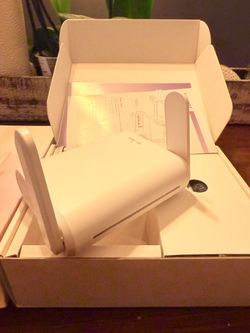 GL.iNet White Wireless Router