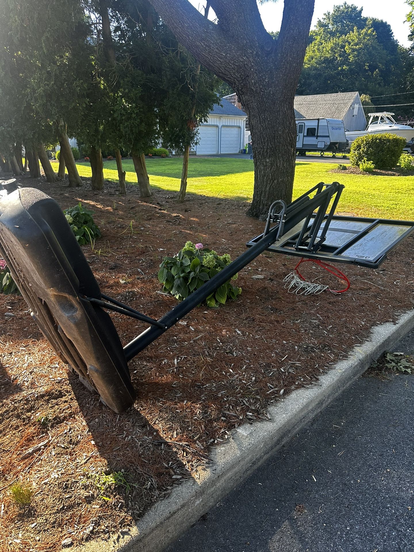 FREE basketball Hoop