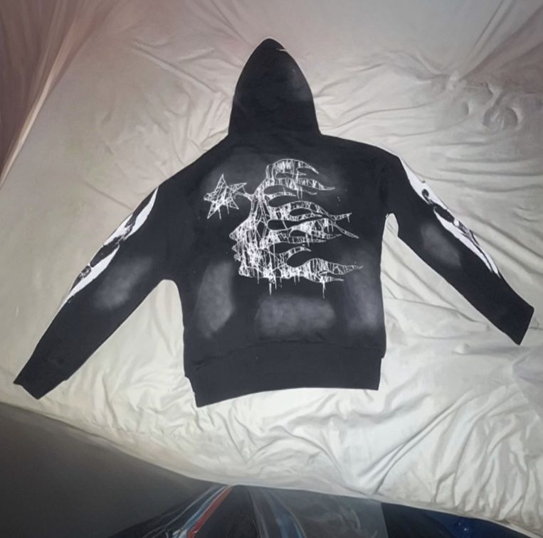 Hellstar Hoddie black