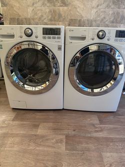 LG washer and dryer laundry