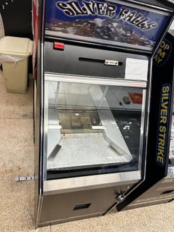 Coin Game machine quarters only