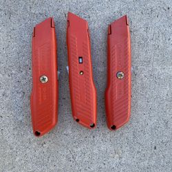 3 stanley box cutters