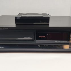 VINTAGE TECHNICS MULTI COMPACT DISC PLAYER SL-P405C