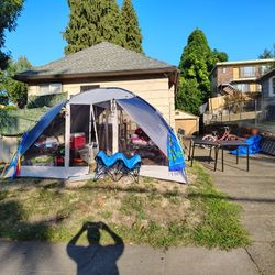 Yard Sale 