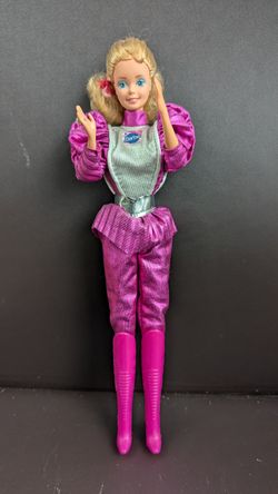 1985 Astronaut Barbie Doll. Mattel 2449