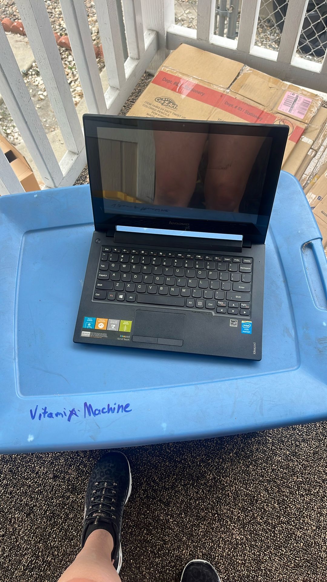 Lenovo