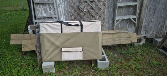 Dog camping tent,crate,never used pup didn't want to be without his mama