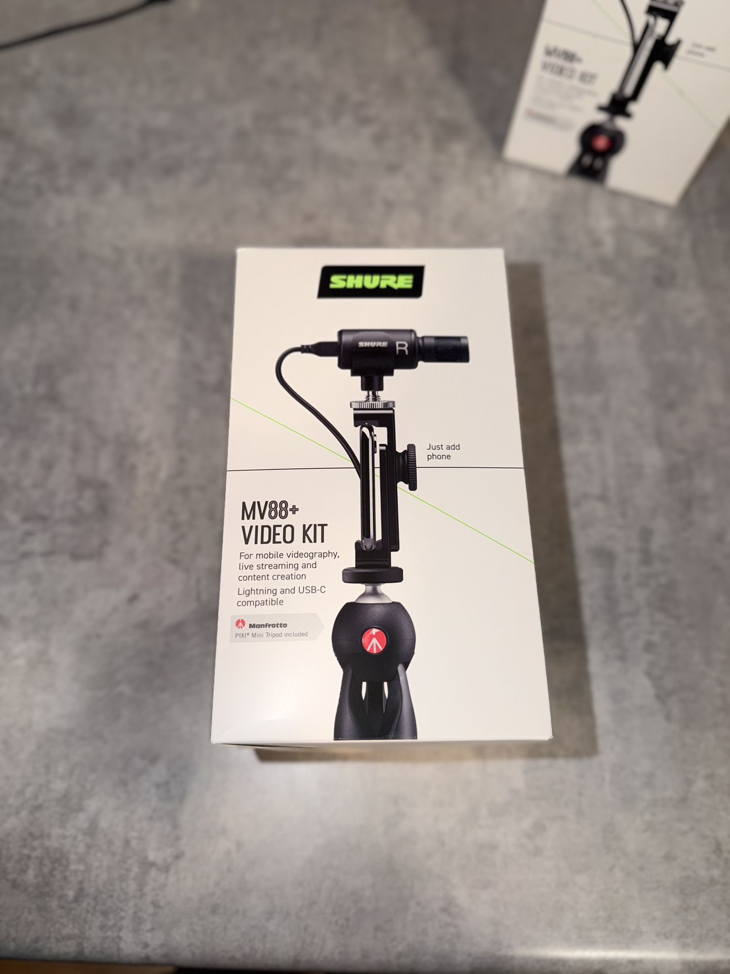 Shure MV88 Microphone For Content