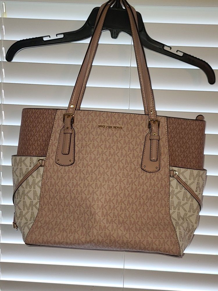 2 Michael Kors Purses 140 For Both