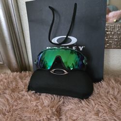 OAKLEY PRIZM MEN'S SUNGLASSES 