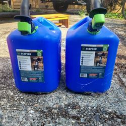 Scepter 2x 5Gal. Fuel Containers
