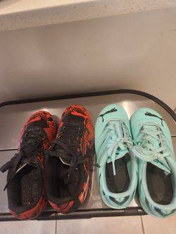 boys score shoes
