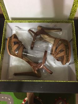Gianni Binni heels