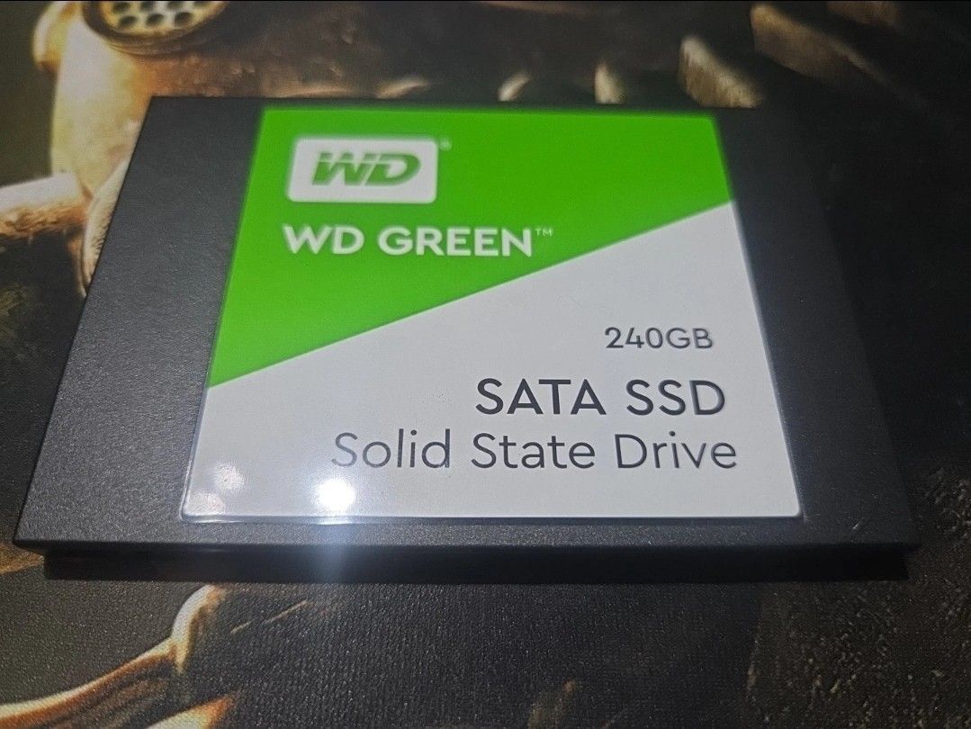 Western Digital WD 2.5" WD Green SATA SSD 240GB WDS240G2G1A