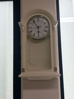 Vintage Victorian Analog Wall Clock