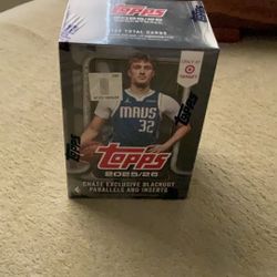 2025 Topps Basketball Black Target Exclusive 