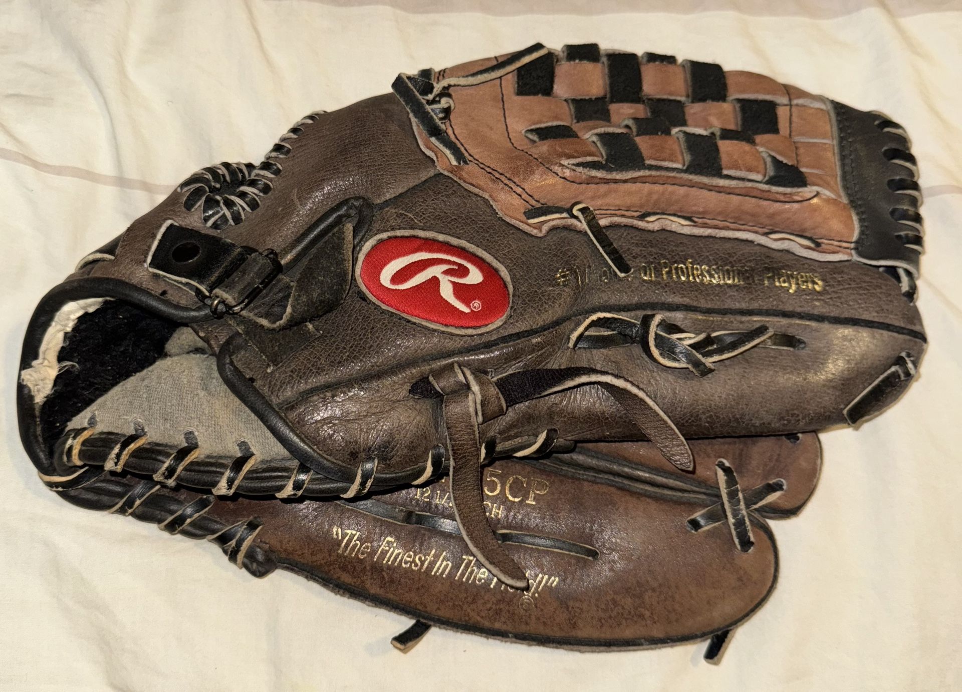 Rawlings Baseball Glove 